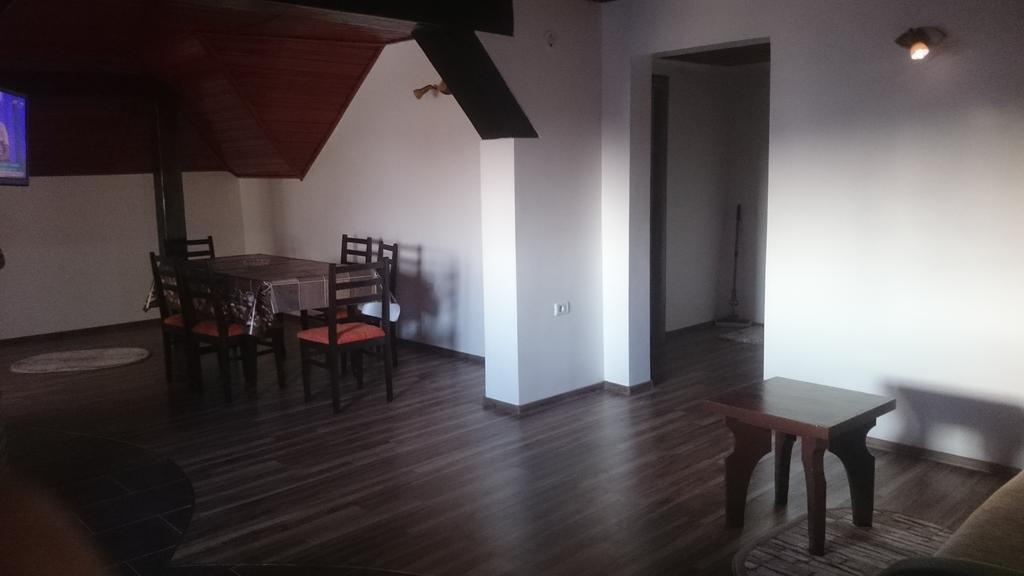 Zoi Residence كوستِنيست المظهر الخارجي الصورة