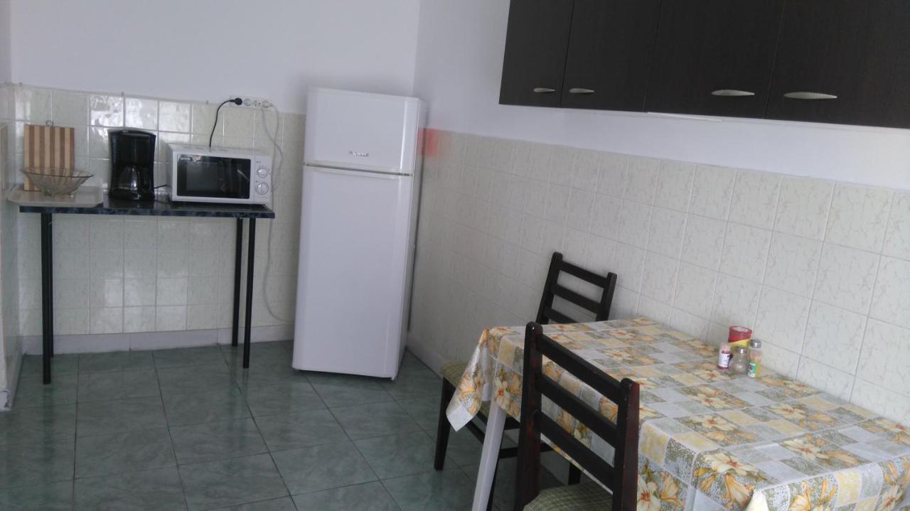 Zoi Residence كوستِنيست المظهر الخارجي الصورة